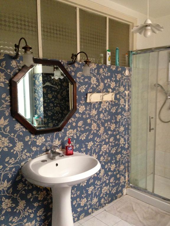 ホテル Casa Carlotta パレルモ エクステリア 写真